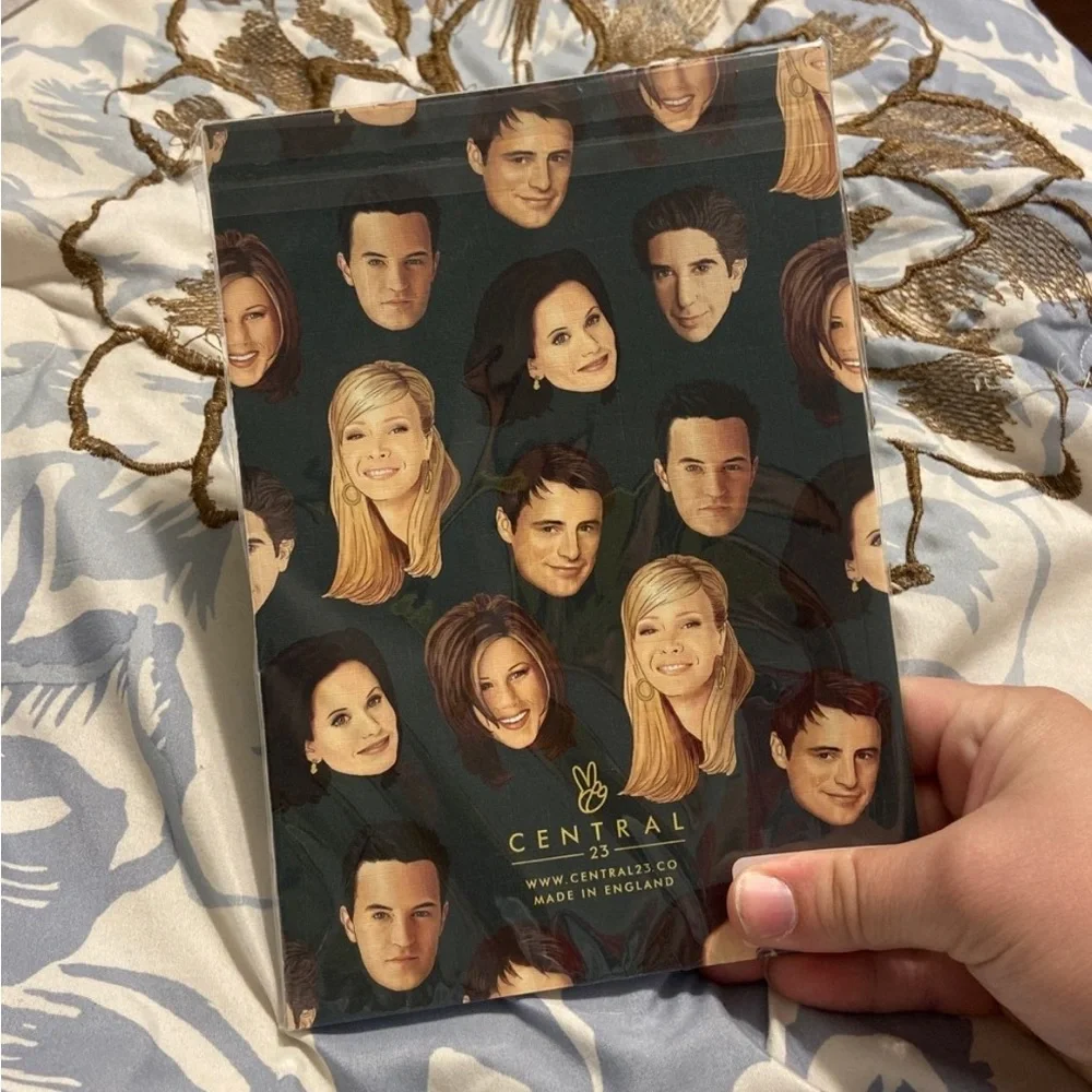 Friends notebook‎
